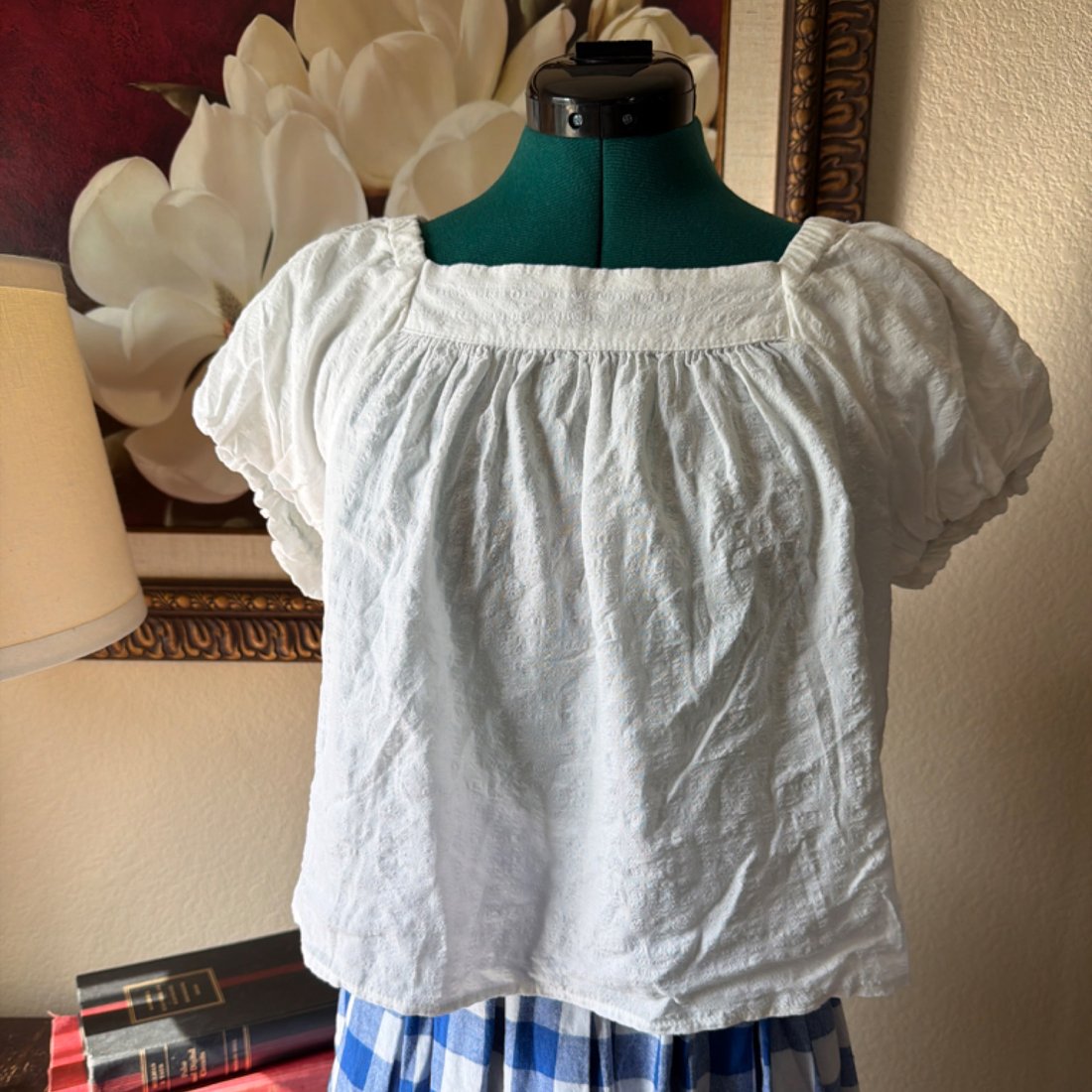 Universal Thread White Square-Neck Puff Sleeve Top – Size Small
